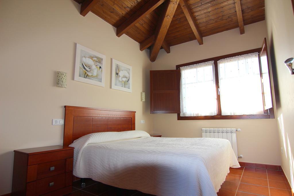 Apartamentos Rurales Senda Costera Hontoria ภายนอก รูปภาพ