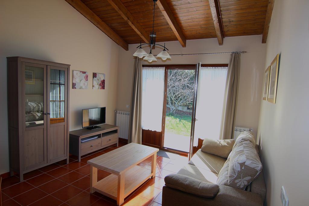 Apartamentos Rurales Senda Costera Hontoria ภายนอก รูปภาพ