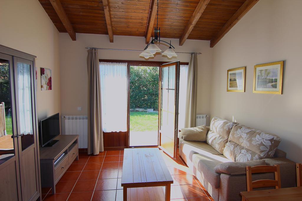 Apartamentos Rurales Senda Costera Hontoria ภายนอก รูปภาพ