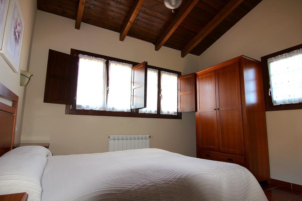 Apartamentos Rurales Senda Costera Hontoria ภายนอก รูปภาพ