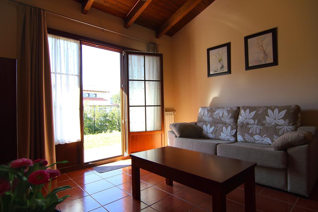 Apartamentos Rurales Senda Costera Hontoria ภายนอก รูปภาพ