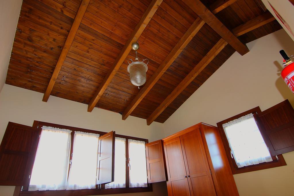 Apartamentos Rurales Senda Costera Hontoria ภายนอก รูปภาพ